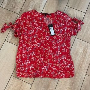 NWT Vero Moda Floral Blouse